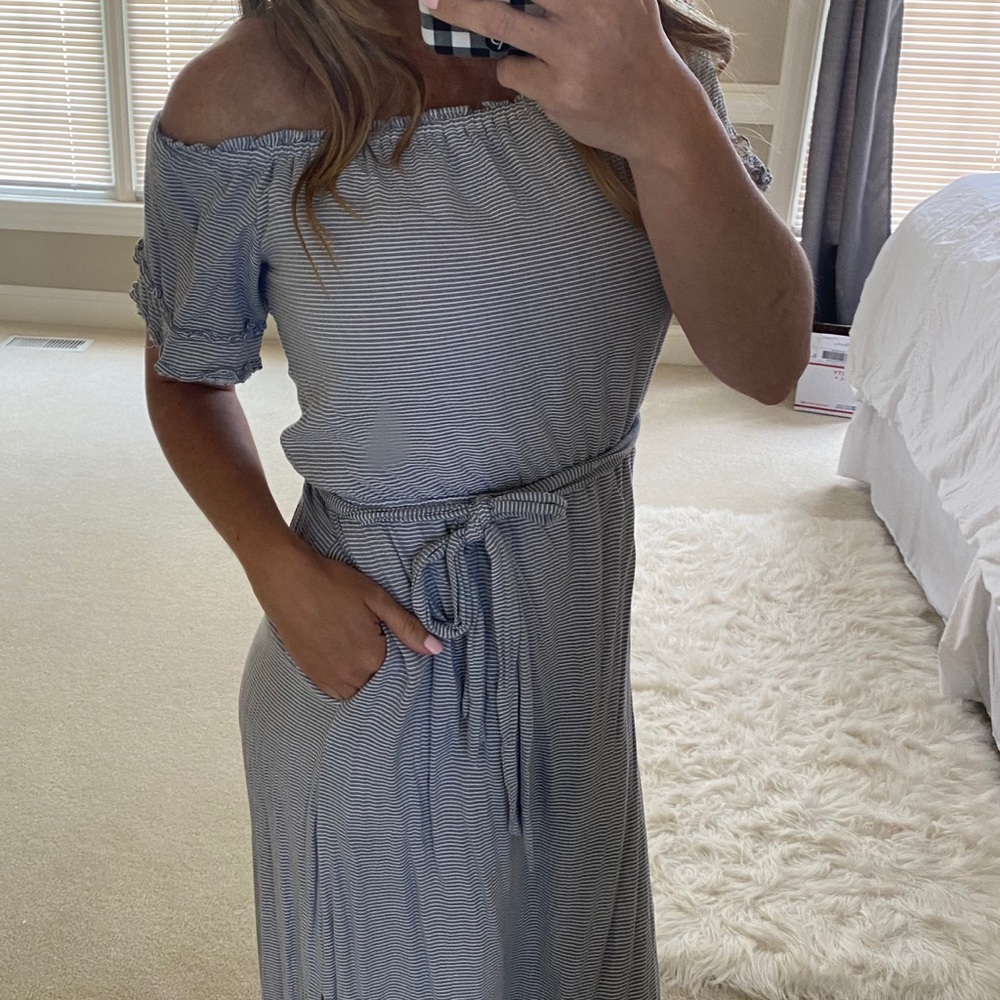 Pocketed maxi dress